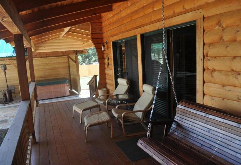 Люкс Повышенной Комфортности, Elkwood Manor Bed & Breakfast