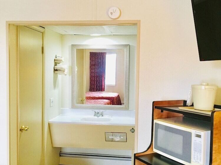 스탠다드 룸 더블 침대 2개, Granada Inn Motel   Kalkaska