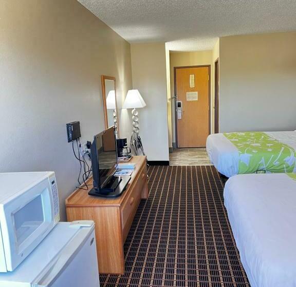 标准间, Designer Inn And Suites