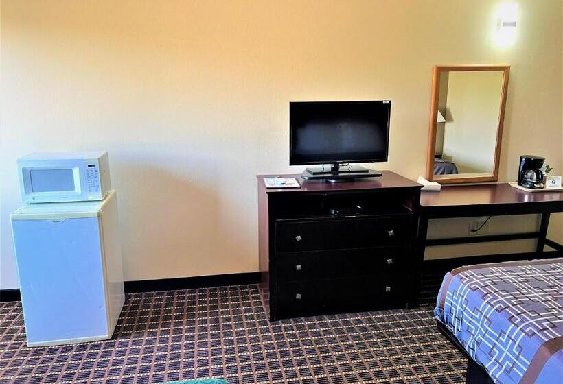 带大床的标准间, Designer Inn And Suites