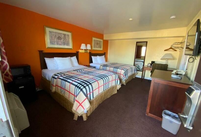 Номер Стандарт, Indian Mound Motel