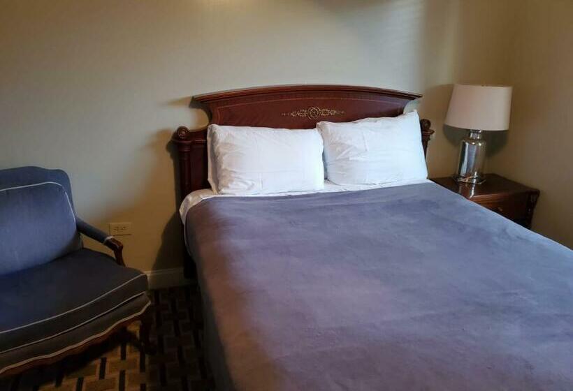 Номер Стандарт, Golden Gate Lodging