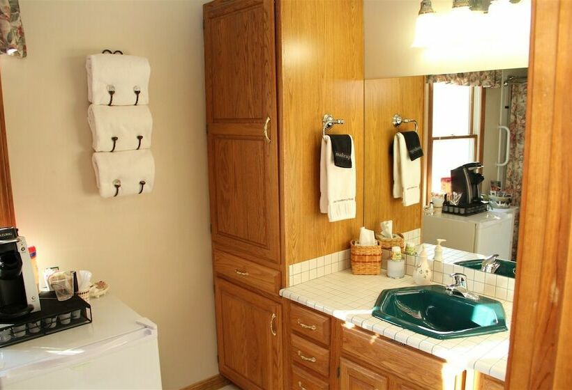 Номер Стандарт, On Cranberry Pond B&b
