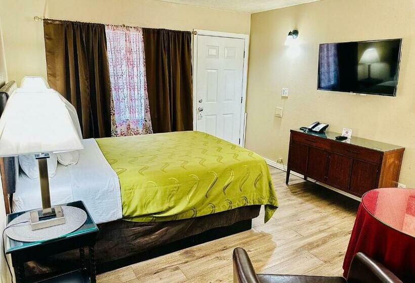 Номер Deluxe, Sage N Sand Motel