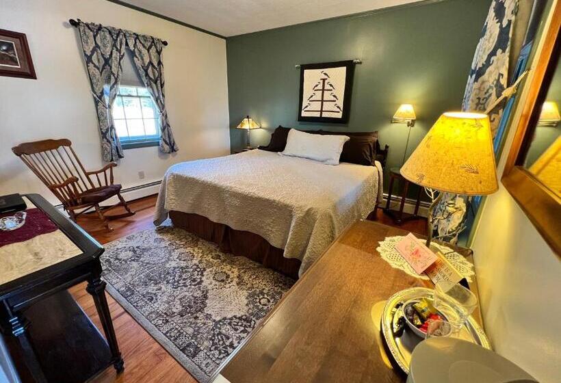 Стандартный Номер Кровать Кинг, Alamoosook Lakeside Inn Orland