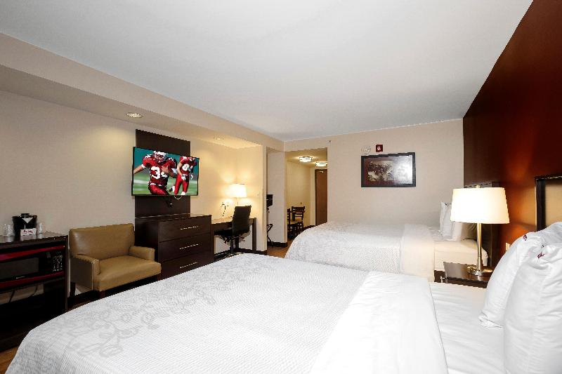 Номер Deluxe Кровать Куин, Red Roof Inn Plus+ & Suites Malone