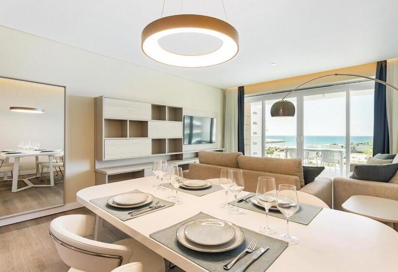 Апартаменты 2 Спальни, Dom Pedro Residences
