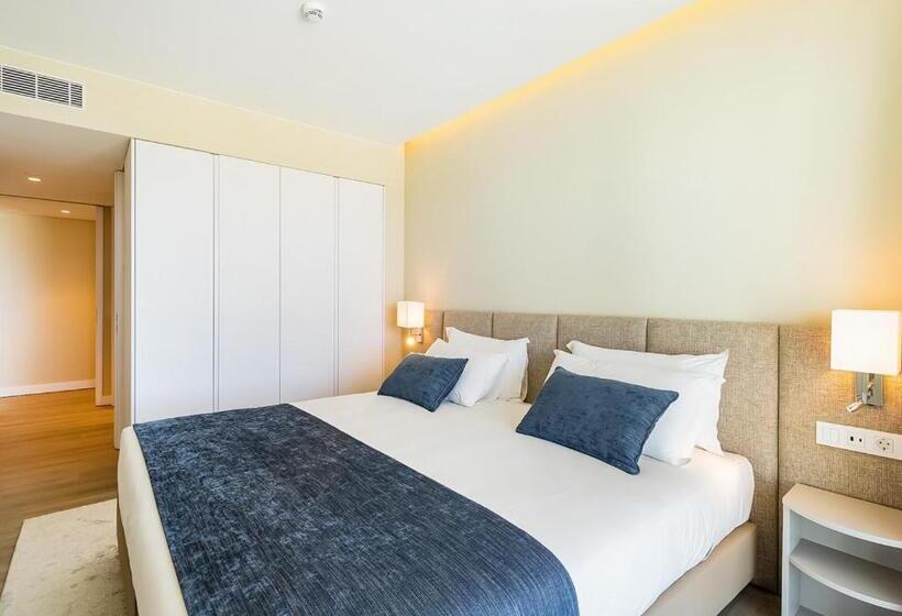 Апартаменты 4 Спальни, Dom Pedro Residences