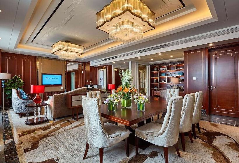 Президентский Люкс, Wyndham Jingzhou