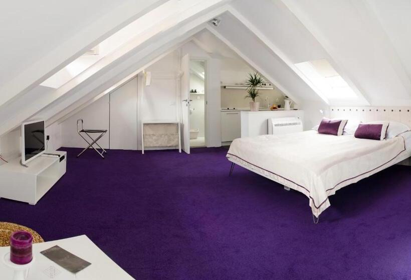 استودیوی لوکس, Apartments And Rooms Lejletul