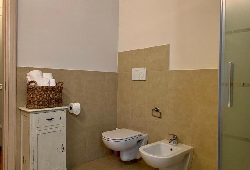 Студио Стандарт с Балконом, Porta Ronca   B&b, Suites & Apts
