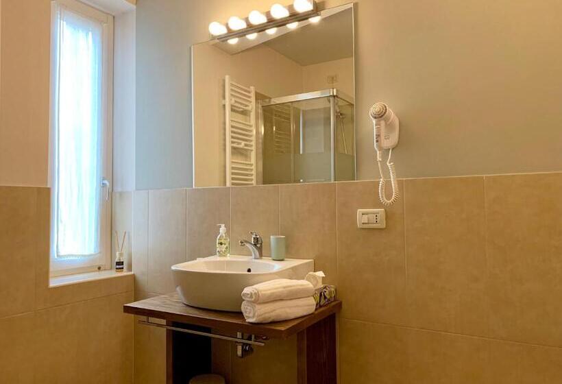 Студио Стандарт с Балконом, Porta Ronca   B&b, Suites & Apts