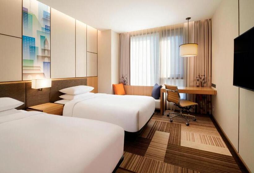 Номер Стандарт, Aloft Seoul Myeongdong