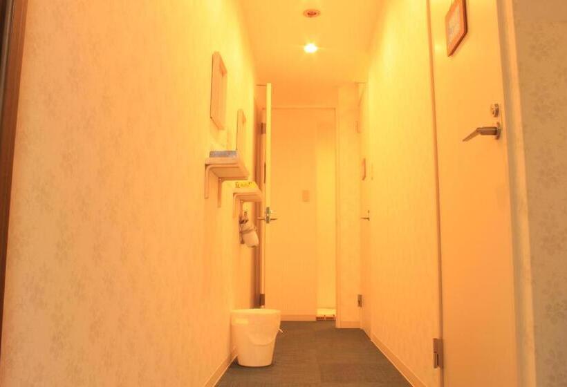 Номер Стандарт Совместная Ванная, T And K Hostel Kobe Sannomiya East