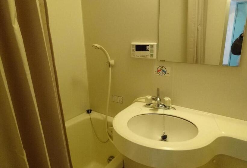 Номер Superior, T And K Hostel Kobe Sannomiya East