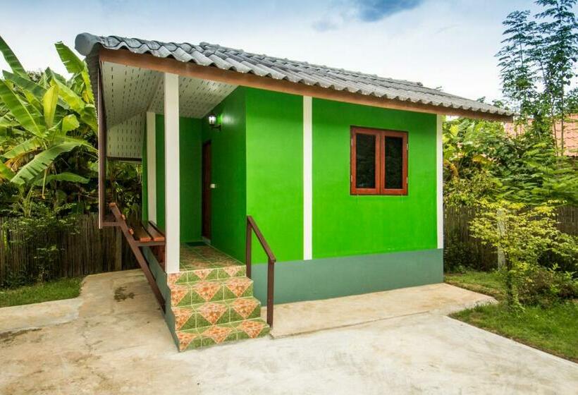 Номер Стандарт с Балконом, Sarm Mork Guest House
