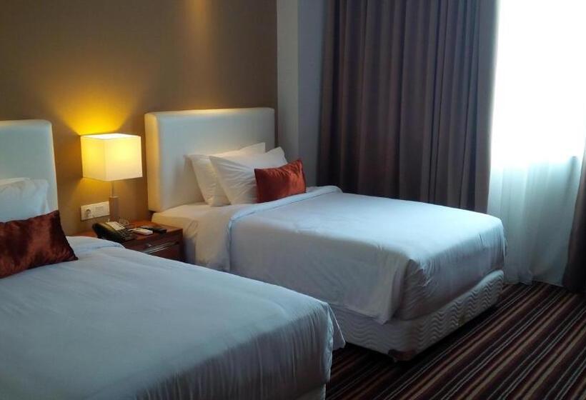 Номер Deluxe, Royal Asnof Hotel Pekanbaru