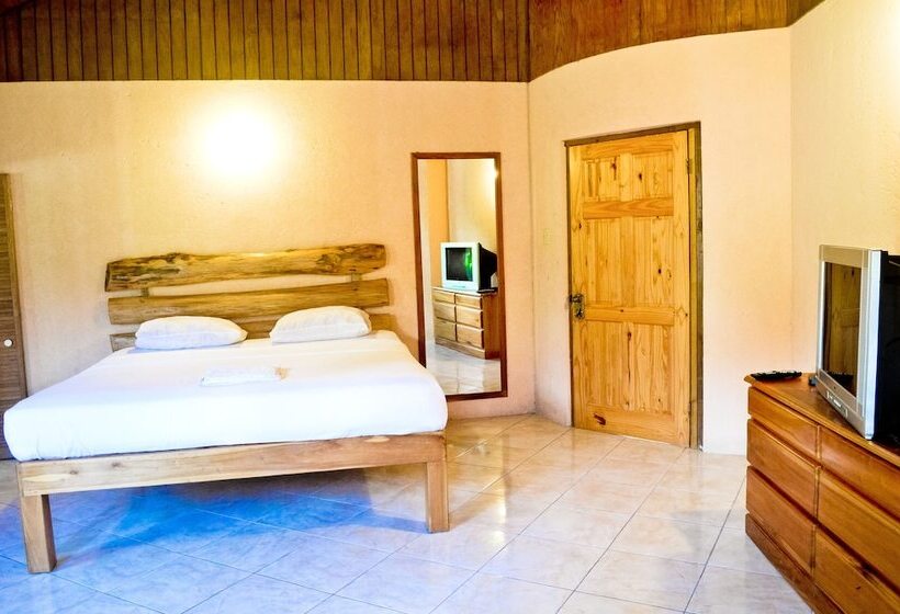 ویلای 4 خوابه, Le Mer Guest House & Villa   Lucea