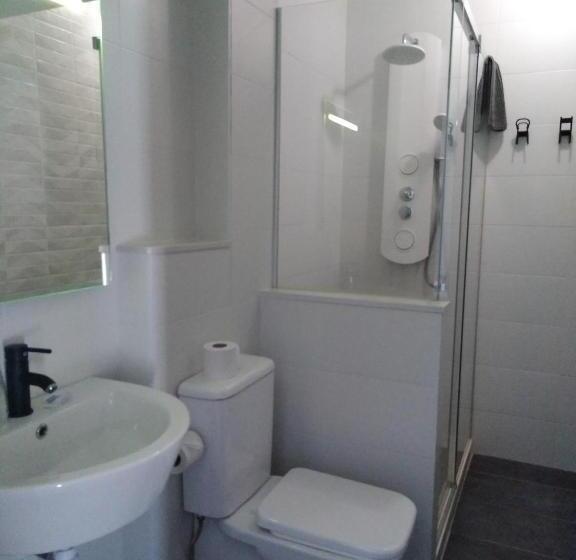 Номер Стандарт Трехместный, Aqua House