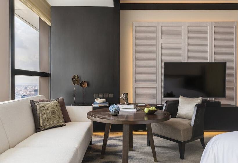 Номер Премиум, Rosewood Phnom Penh