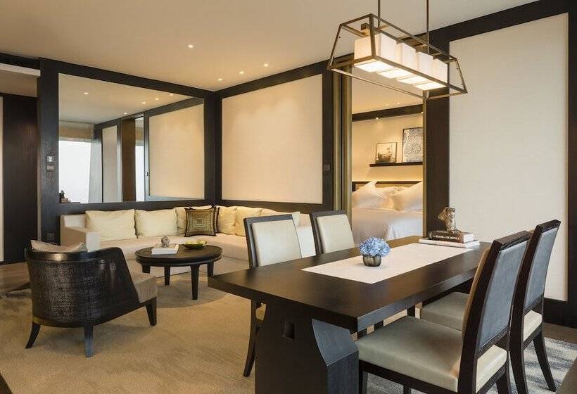 Люкс, Rosewood Phnom Penh
