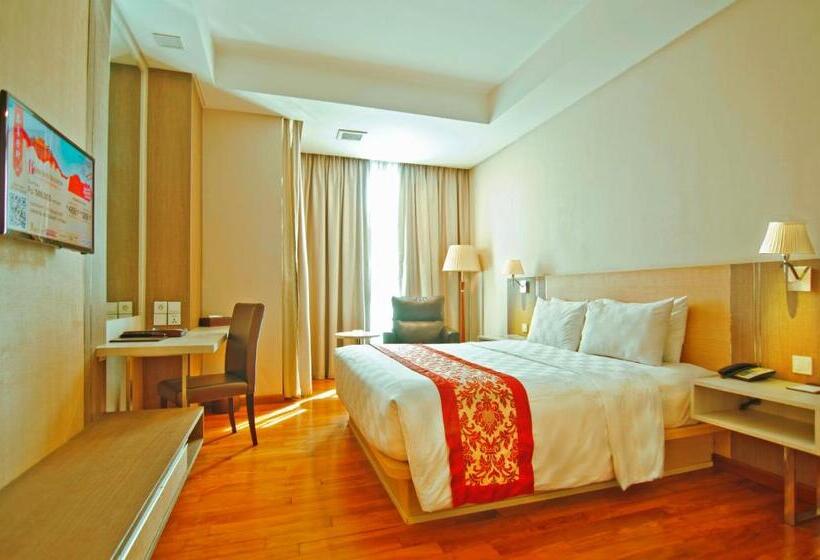 Номер Superior, Nagoya Hill Hotel Batam