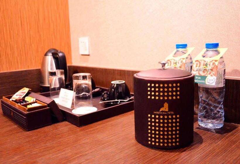 Полулюкс, Nagoya Hill Hotel Batam