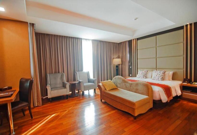 Президентский Люкс, Nagoya Hill Hotel Batam