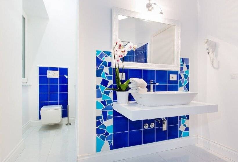 جناح جونيور, Palazzo Murrano   Adults Only
