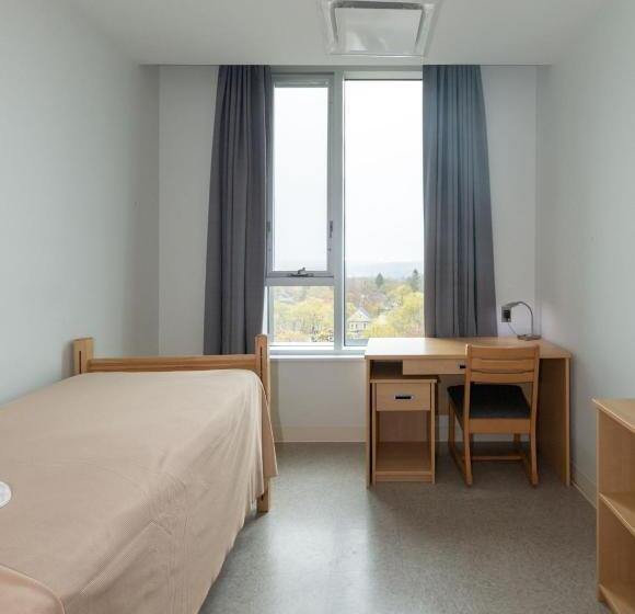 침실 2개 스위트, Dalhousie University Accommodations