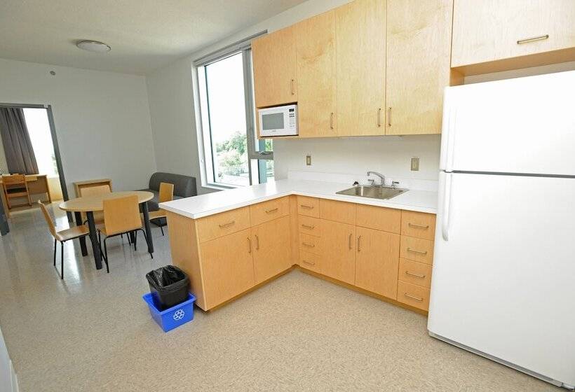 4 베드룸 스위트, Dalhousie University Accommodations