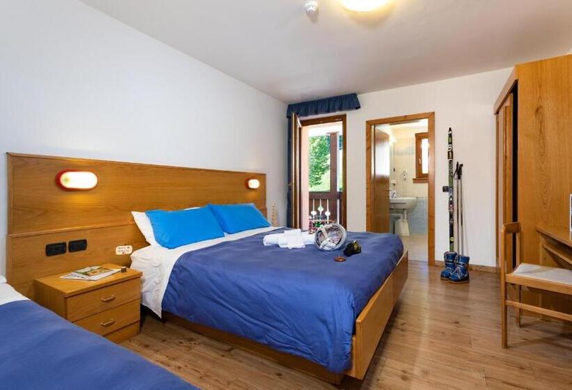 اتاق استاندارد سه نفره, Albergo Alla Posta