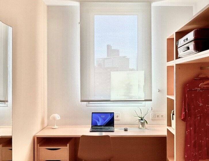 اتاق استاندارد یک نفره, Loop Homes Tower Burjassot