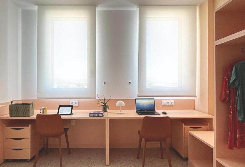 اتاق استاندارد برای معلولان, Loop Homes Tower Burjassot