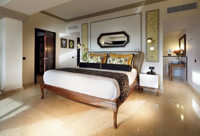 بانگلوی استاندارد, The Signature Level At Grand Palladium Lady Hamilton Resort & Spa  All Inclusive