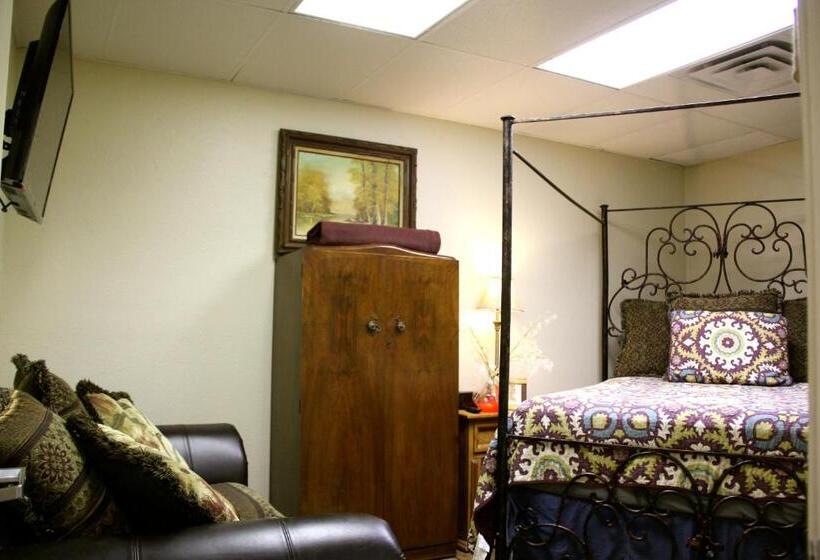 סוויטה דלוקס, A Place To Stay Rooms