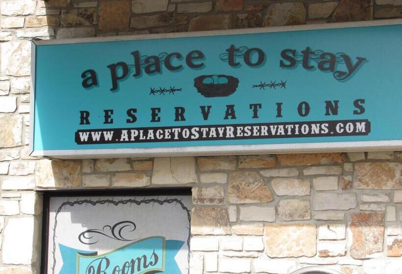 חדר דלוקס נוף לעיר, A Place To Stay Rooms