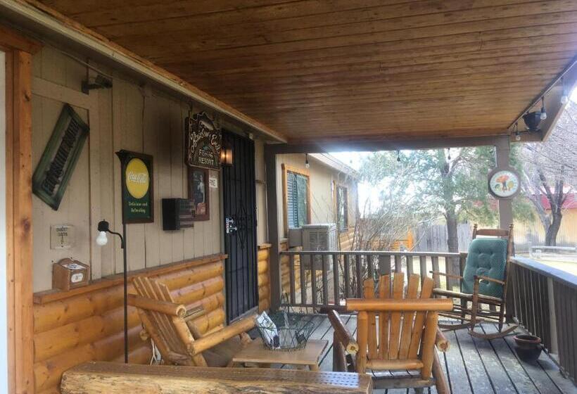 Вилла 2 Спальни, Rainbows End Fishing Resort