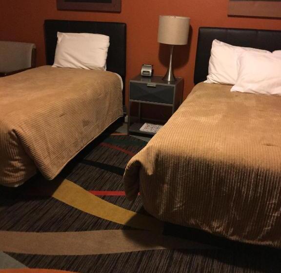 Номер Стандарт Трехместный, The Triangle Motel