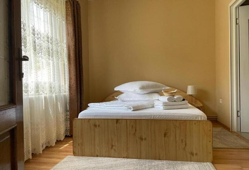 Номер Стандарт, Casa Adi