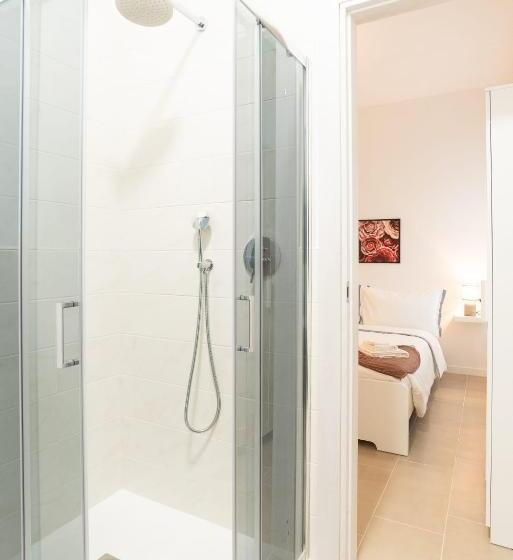 اتاق استاندارد, Mentana Guest House