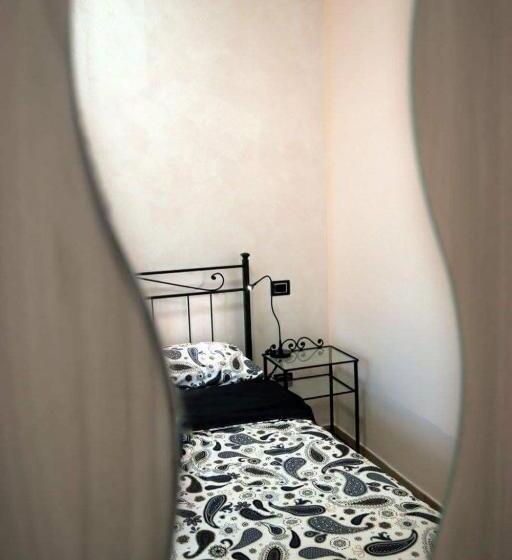 غرفة عائلية, B&b Passalacqua