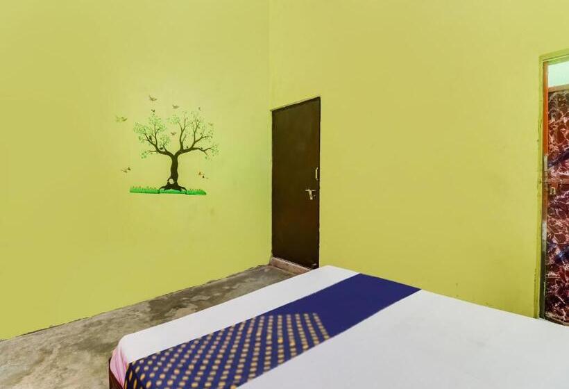 Трехместный Номер Классика, Spot On Sy Guest House
