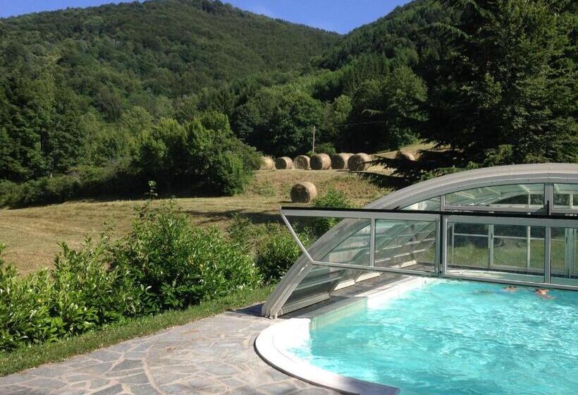 Номер Deluxe Вид на Бассейн, Agriturismo La Casa Sul Poggio