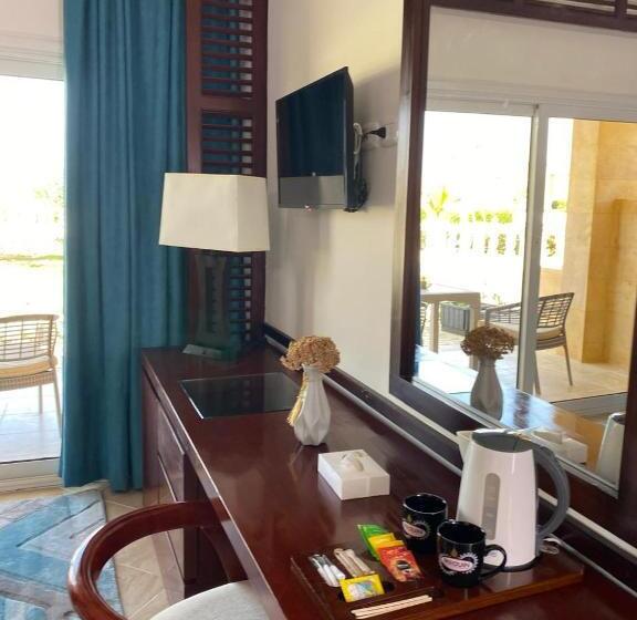 اتاق سوپریور, Grand Waha Resort