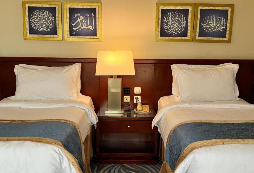 Студия Стандарт Вид на Город, Al Safwah Hotel Third Tower 3