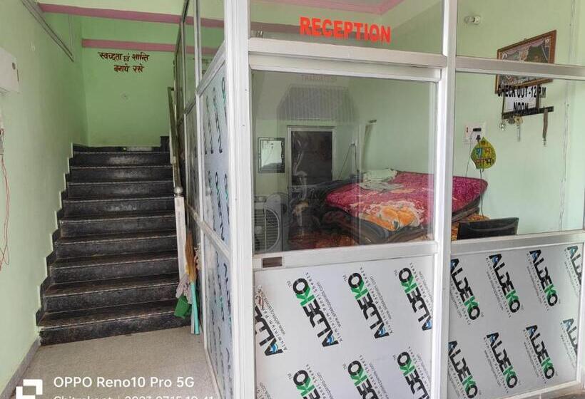 Номер Deluxe, Goroomgo Parvati Residency Madhya Pradesh