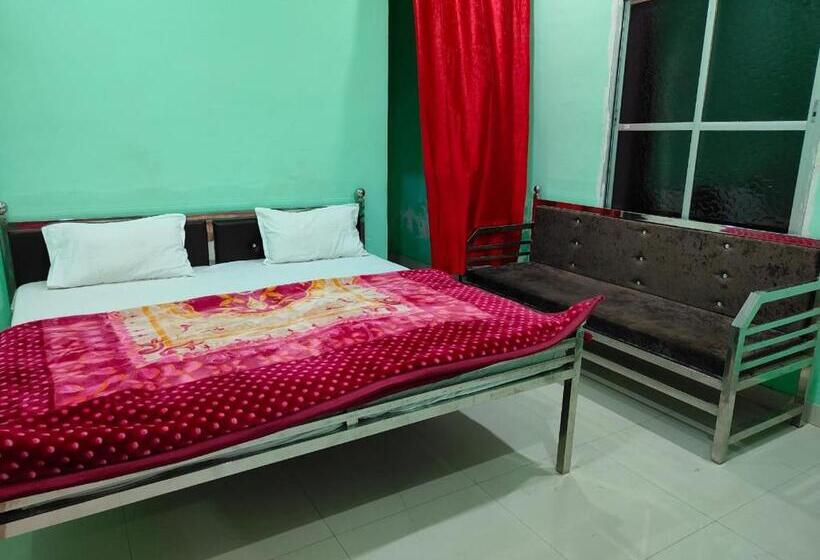 Трехместный Номер Deluxe, Goroomgo Parvati Residency Madhya Pradesh
