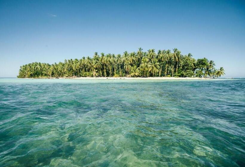 غرفة قياسية, Spanish By The Sea   Bocas