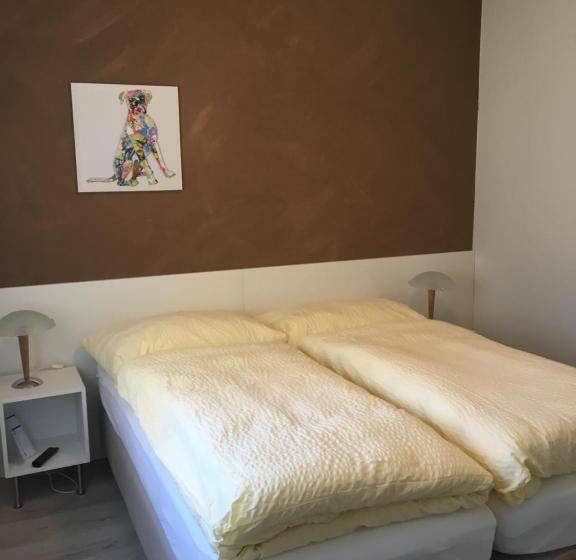 Family Connecting Room, B&b Tencia